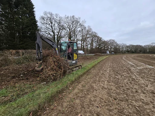 Knightons Fencing photo 3
