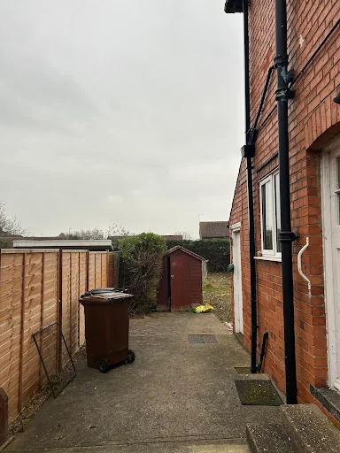 Lincs Tree and Landscaping services photo 8