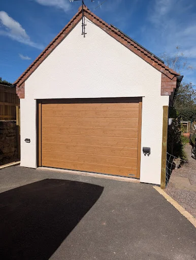 Thomas Andrew Garage Doors photo 1