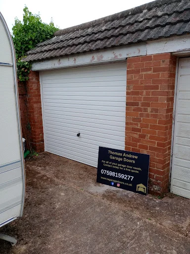 Thomas Andrew Garage Doors photo 8