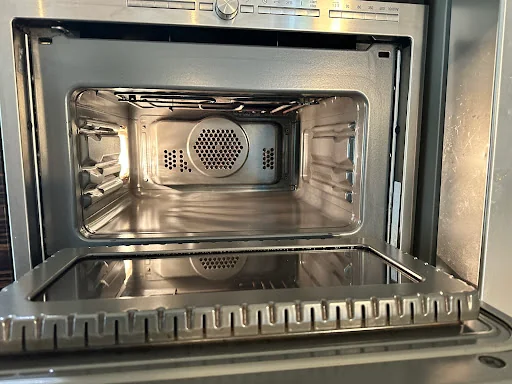 The Professional Oven Cleaner photo 4