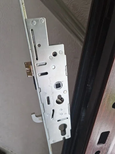 KWM Locksmiths photo 8