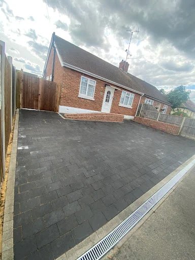 CST Fencing And Landscaping photo 4