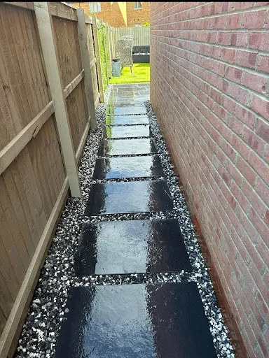 L&amp;M Fencing photo 6