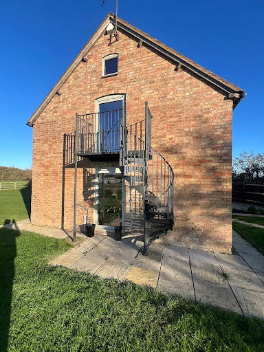 SEVEN MILE RESTORATIONS LTD photo 5