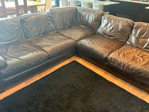 BLACK COUNTRY FURNITURE REPAIRS AND REUPHOLSTERY photo 1