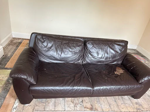 BLACK COUNTRY FURNITURE REPAIRS AND REUPHOLSTERY photo 7