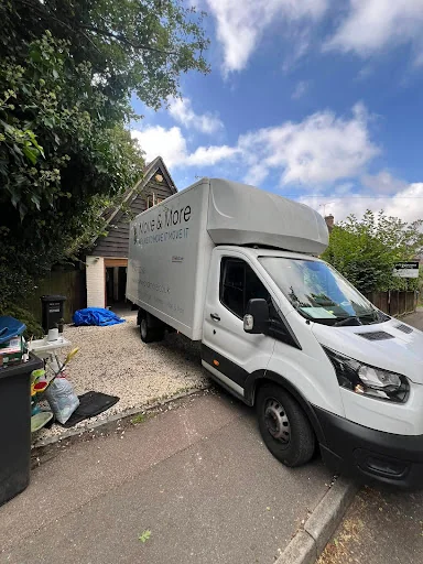 Move &amp; More Ltd photo 5