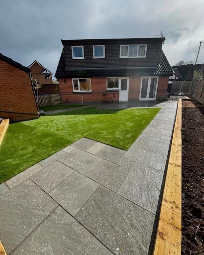 R.J.A Fencing &amp; Landscapes photo 6