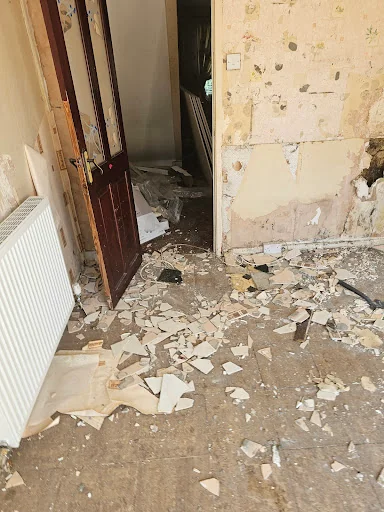 MCR Smart Decorators &amp; Building Services photo 5