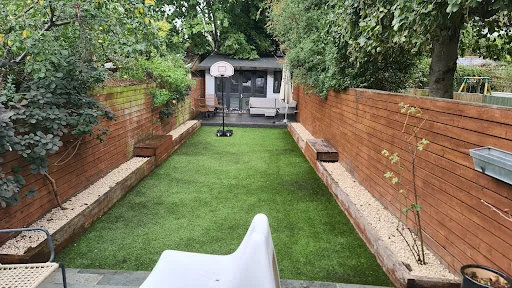 Fantastic Gardeners Twickenham photo 2