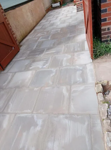 Lakeside Driveways &amp; Landscaping Ltd photo 5