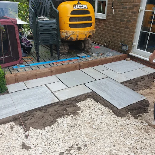 Lakeside Driveways &amp; Landscaping Ltd photo 7
