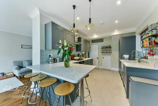 Devon Design And Decorate photo 1