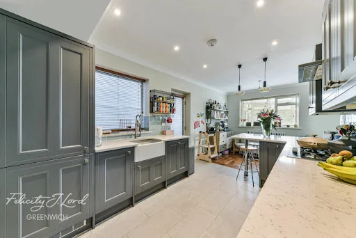 Devon Design And Decorate photo 3