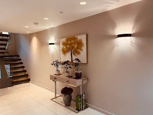 Bee Colours Ltd photo 1