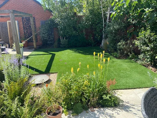 SHIRES ARTIFICIAL LAWN CARE LTD photo 7