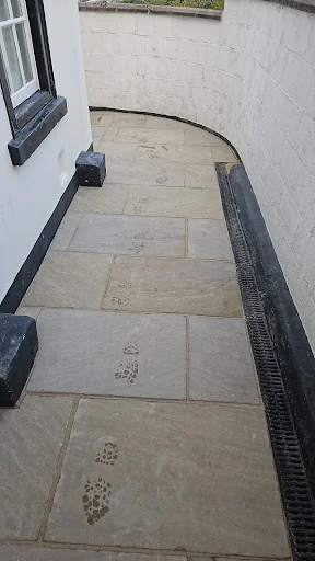 Ultimate paving photo 1