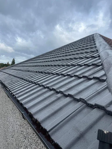 Rvl pressure washing service photo 3