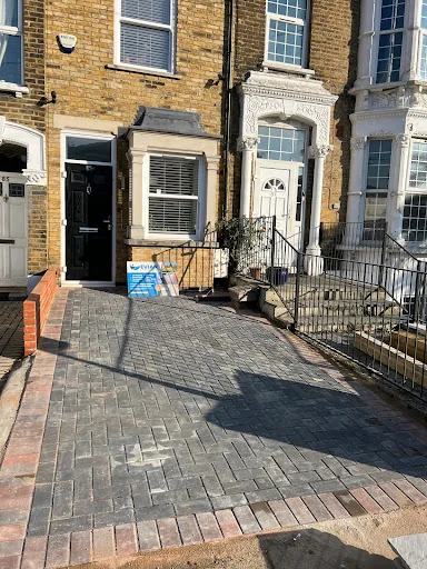 Evian Landscapes photo 4