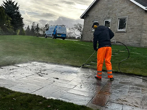 JW Exterior Cleaning Services photo 4