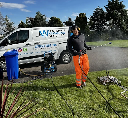 JW Exterior Cleaning Services photo 8