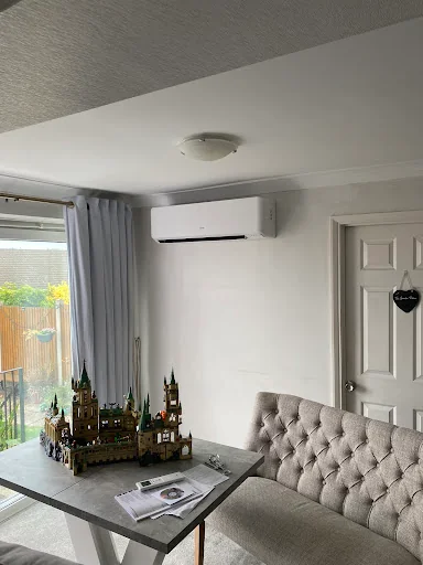 Fuller Air Services Limited photo 1