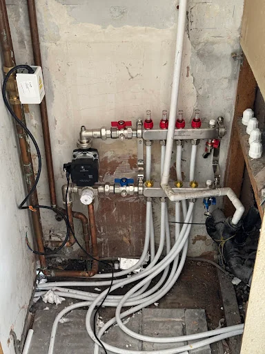 Modern adobe &amp;Tech photo 5