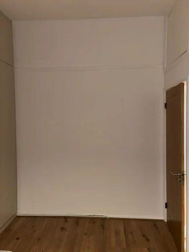 G.L DECORATORS photo 3