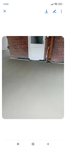 Plastering &amp; floor screeding photo 2