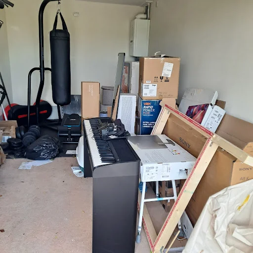 MA REMOVALS photo 6