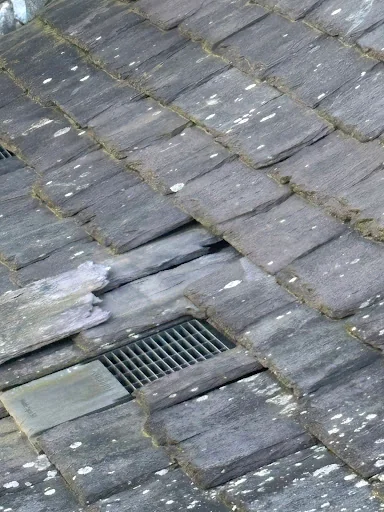 R GALLOWAY ROOFING SERVICES photo 1