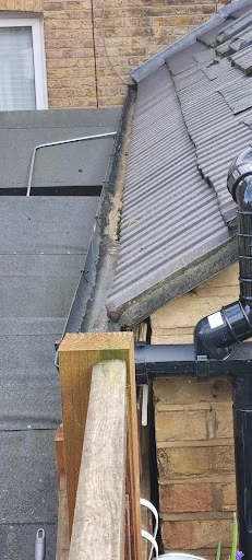 O M Property Maintenance photo 5
