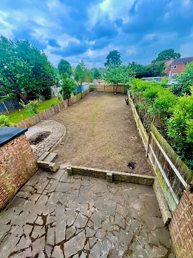 DL WASTE SERVICES LTD photo 1