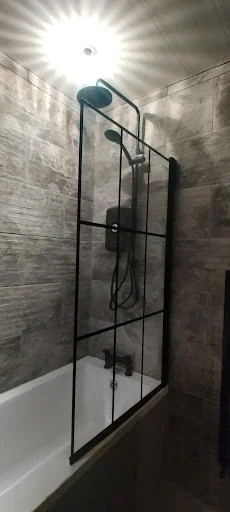 Roy's Rooms Ltd photo 3