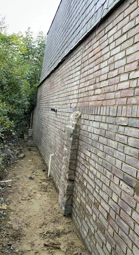 Baynham Brick &amp; Stone photo 1