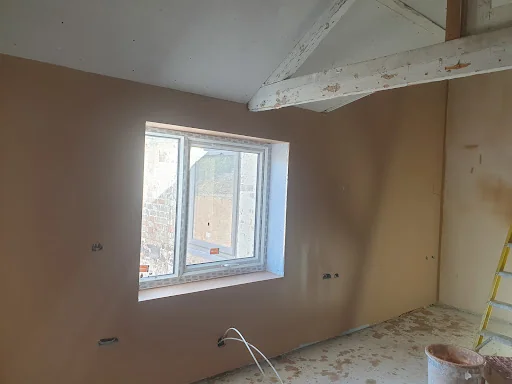 Crown Plastering &amp; Tiling photo 3