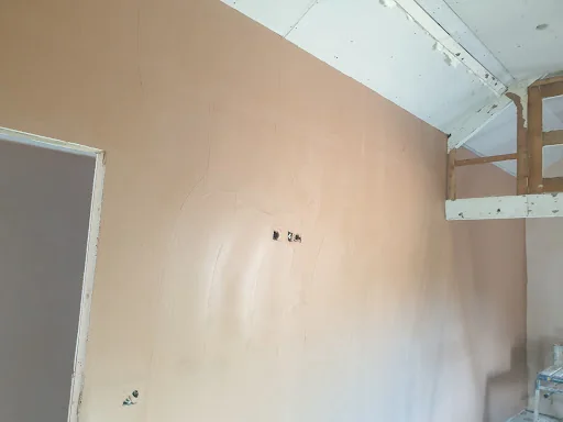 Crown Plastering &amp; Tiling photo 4