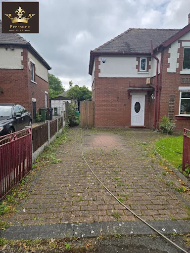 Pressure wise driveway cleaning experts photo 1