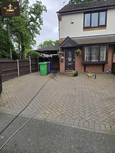 Pressure wise driveway cleaning experts photo 3