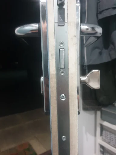 Lockfit Franchises - Knowsley photo 6