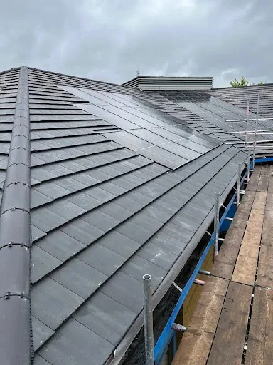 QSR Roofers photo 2