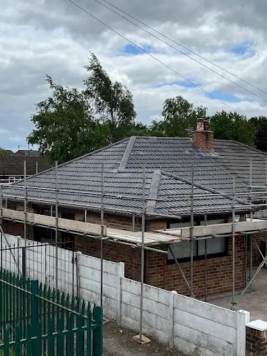 QSR Roofers photo 5