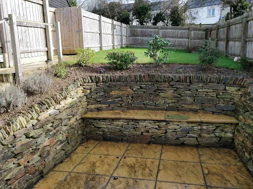 A bud and beyond landscaping photo 1