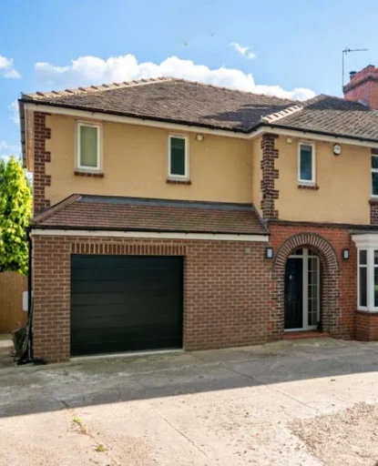 M Jessop  Construction photo 1