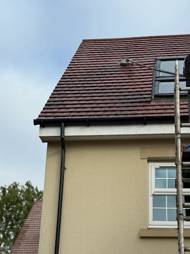 57 Roof Cleaning photo 2