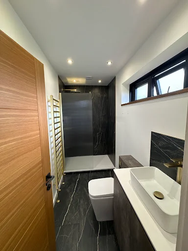 HUMPHREYS AND PROUDMAN BATHROOM DESIGN CO LTD photo 1