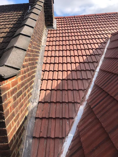 Master-Slate Roofing &amp; Guttering LTD photo 4