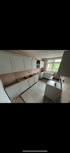Surrey Living Spaces Ltd photo 3