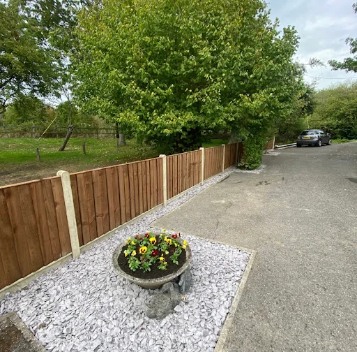 VH PROPERTY MAINTENANCE LTD photo 4